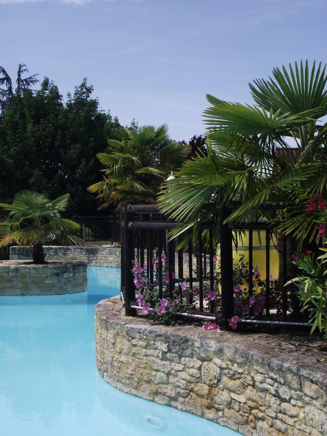 Domaine De Guillalmes Hotel Fumel Eksteriør billede